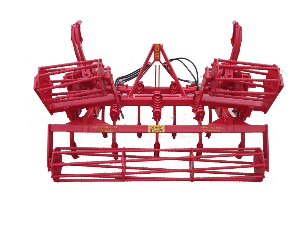  Cultivador hidráulico con rulo